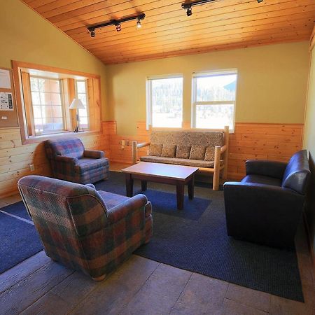 The Apex Mountain Lodge Exterior foto